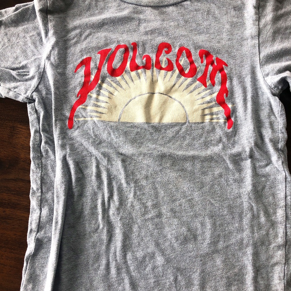 Volcom Boys blue T-shirt with logo, size S